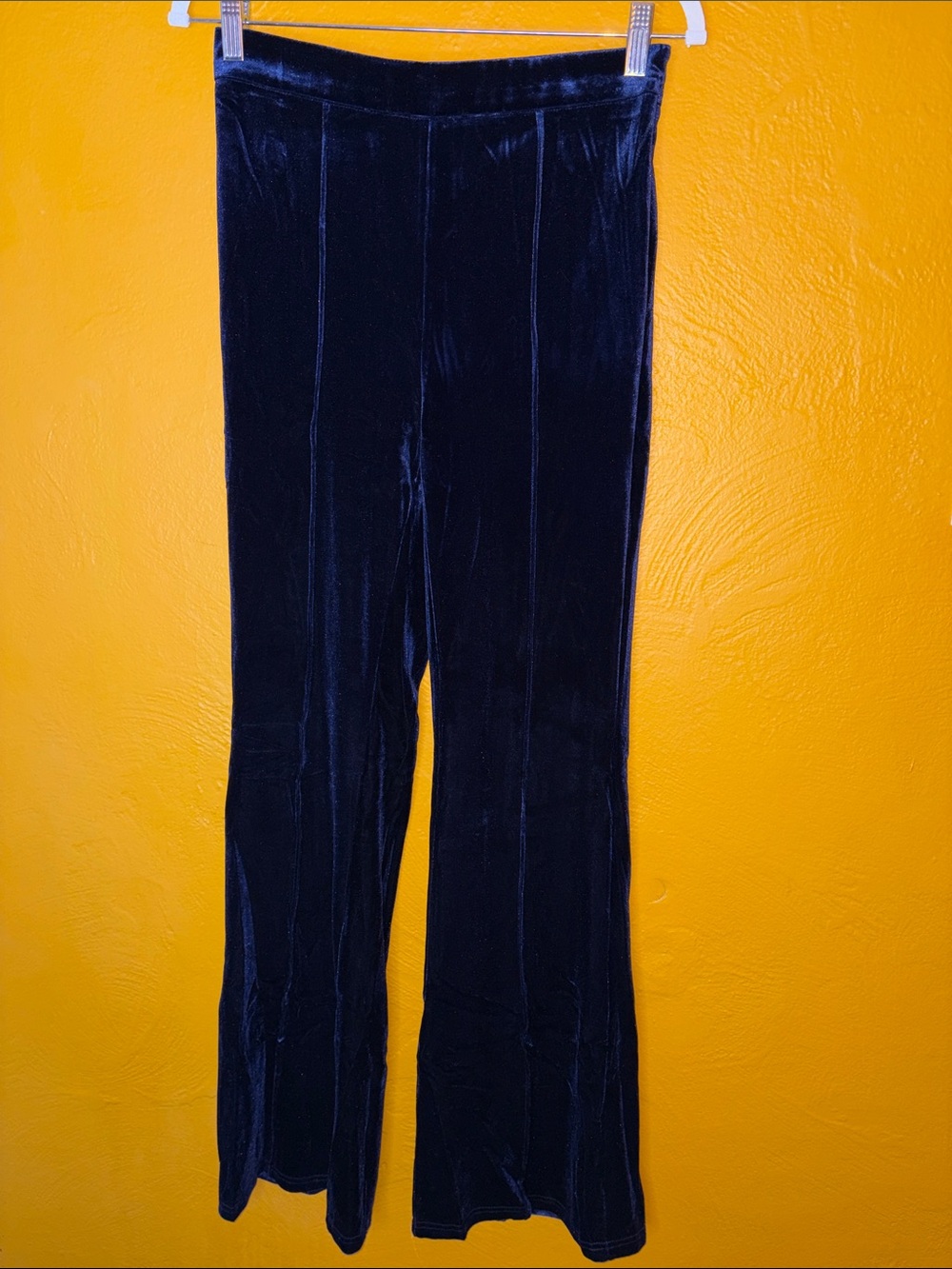 Halara NWT Navy Shimmer Blue Medium High Waist Wide Leg Center Seam Velvet Pants